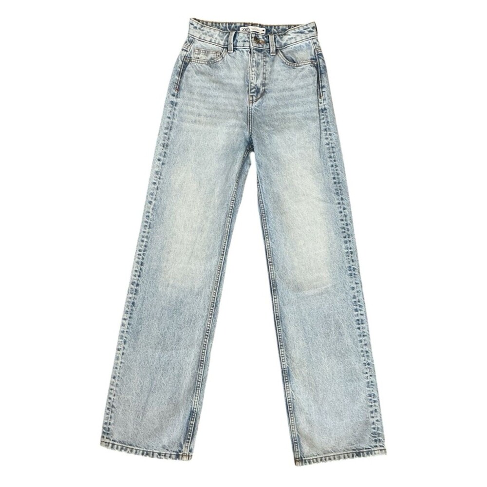 Zara Light Wash Straight Leg Jeans Size 0